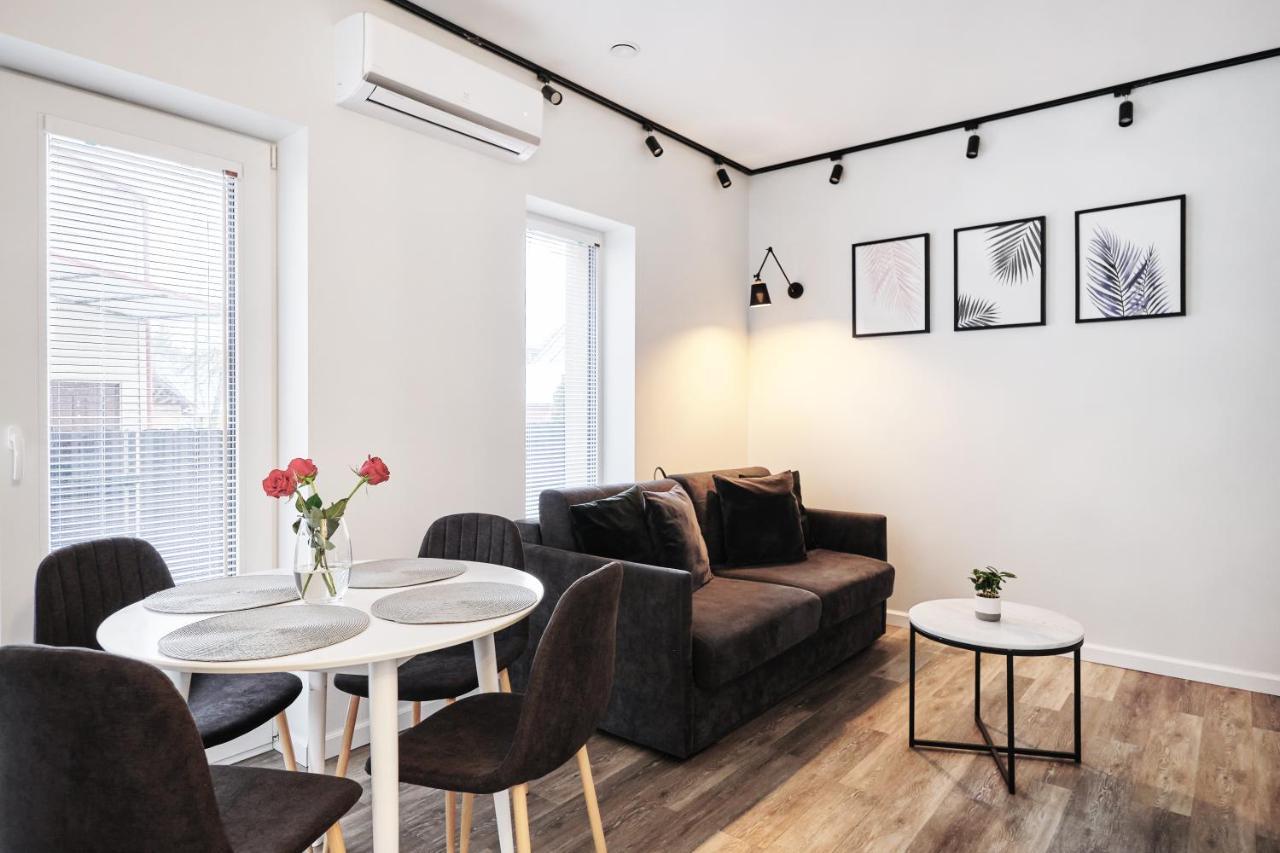 Owls Hill Apartment คอนัส ภายนอก รูปภาพ